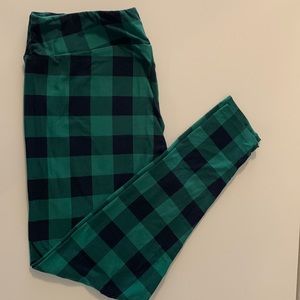 LulaRoe plaid legging size TC2